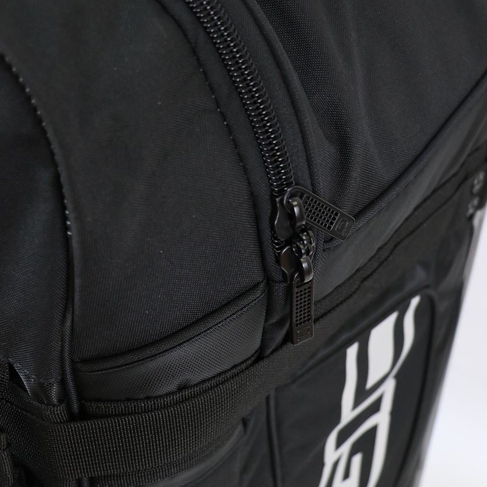 Ogio Rig 9800 Roller Travel Bag / in-store purchase only