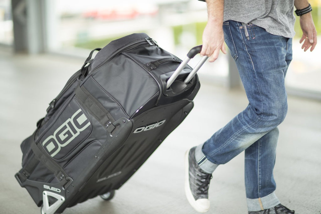 Ogio Rig 9800 Roller Travel Bag - in-store purchase only